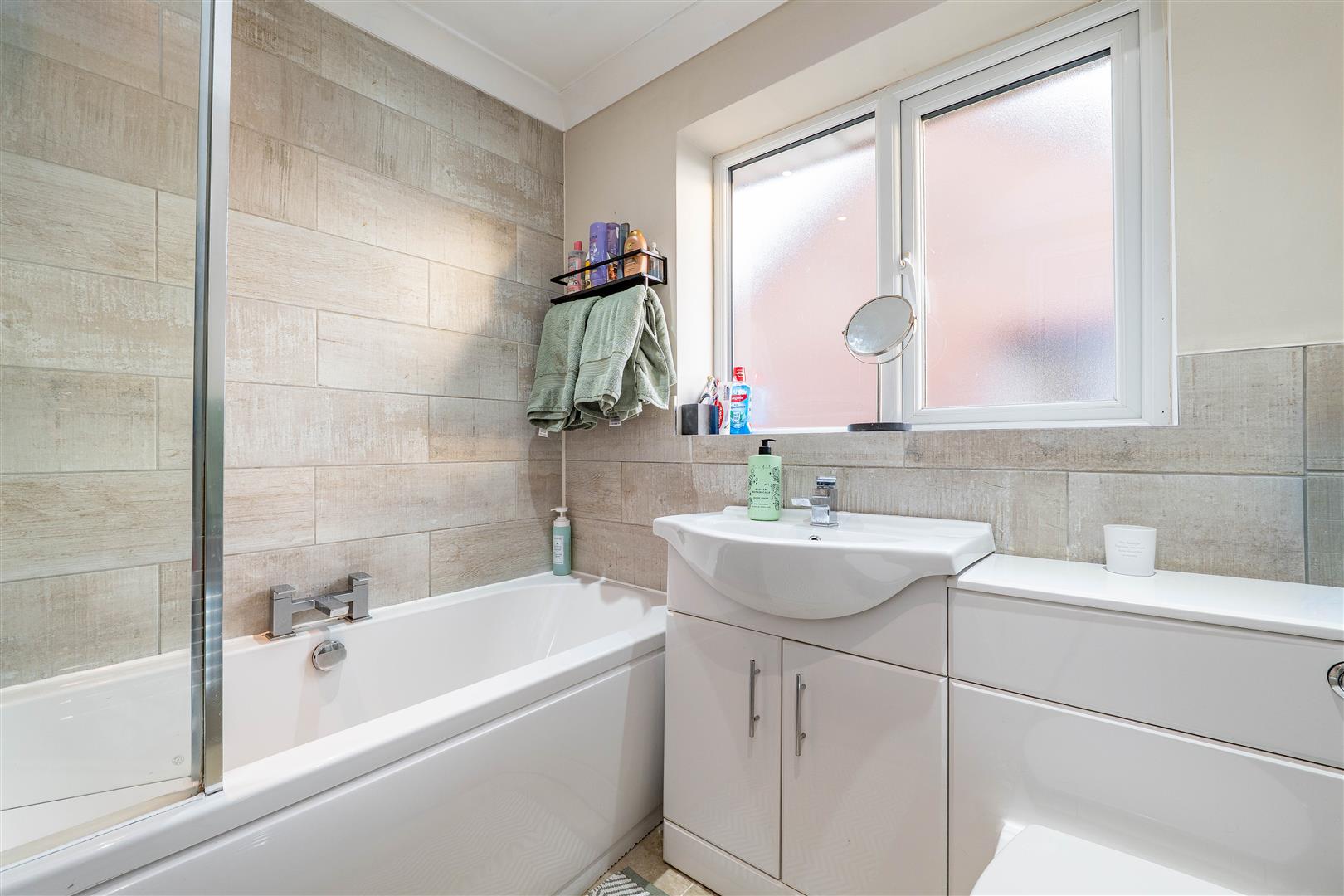 3 bed property in Poplar Avenue, Chorley